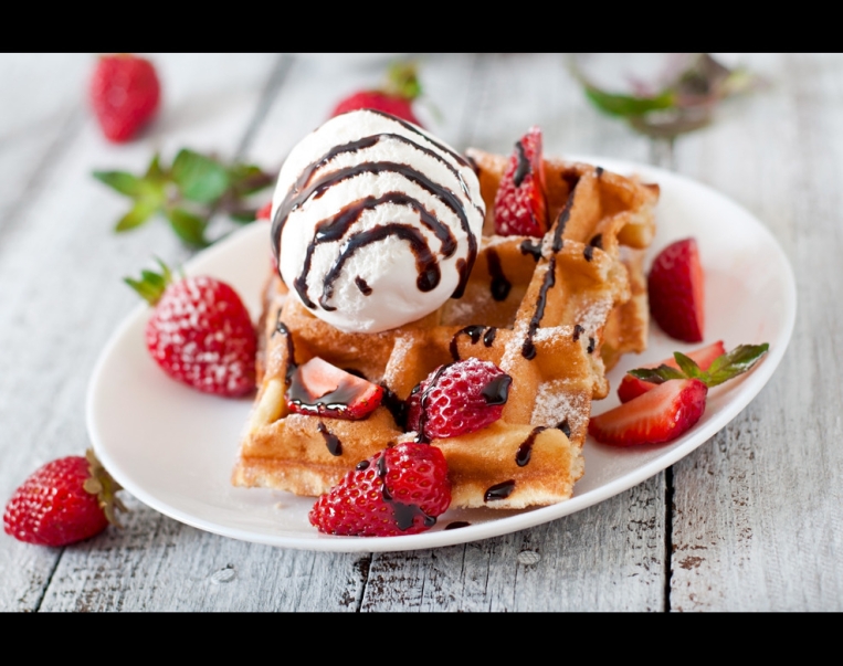belgium-waffles-with-strawberries-ice-cream-white-plate (1)