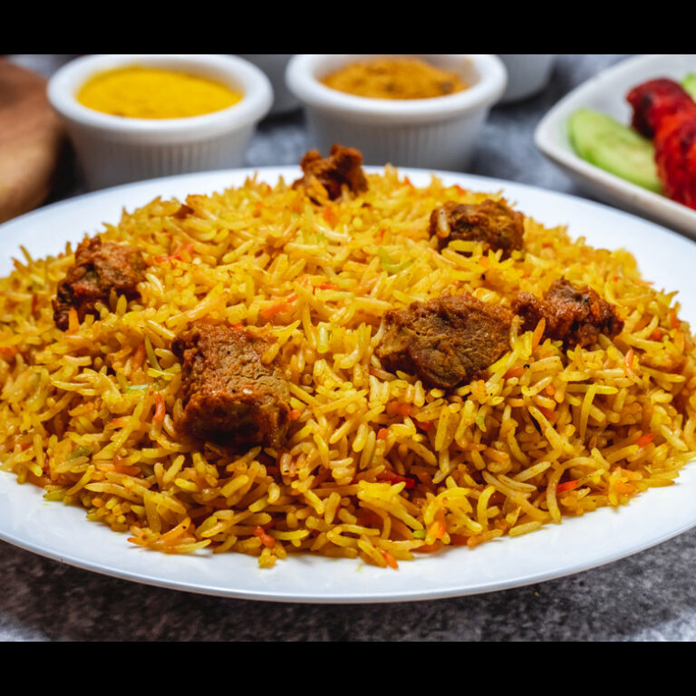 side-view-pilaf-with-stewed-beef-meat-plate (1)